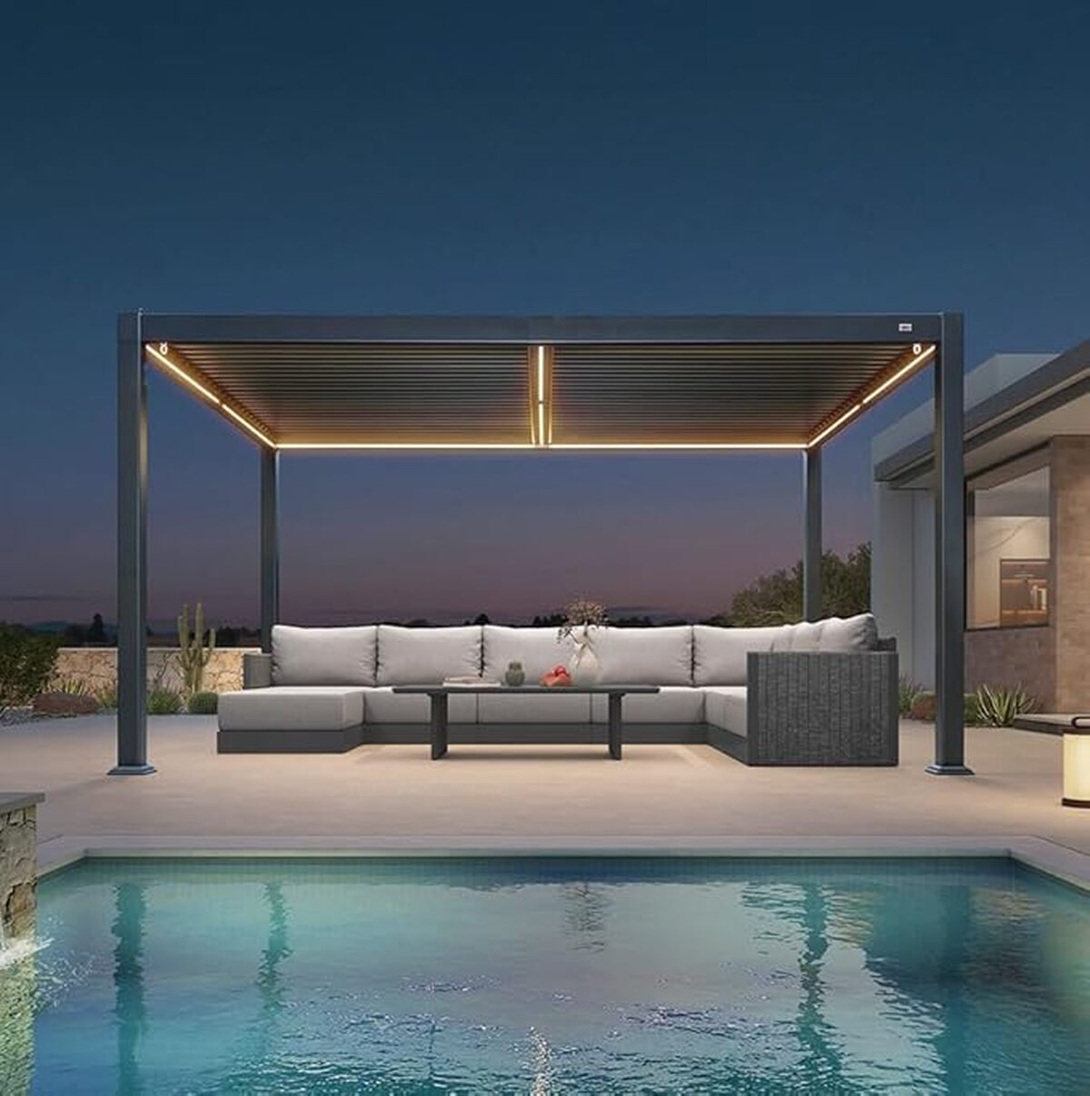 Test : pergola bioclimatique Purple Leaf avec LED et lames orientables