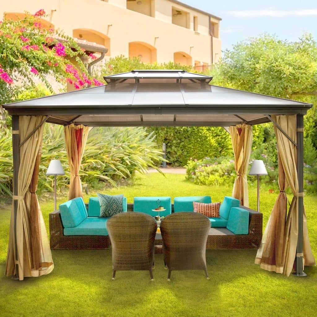 Test : pavillon de jardin VEVOR 10x10pi avec moustiquaire